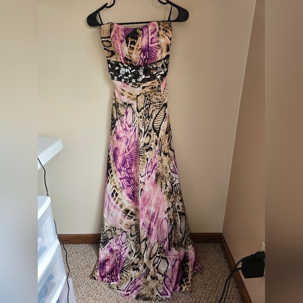 Speechless Women's Pink/Brown Embellished Snake Skin Print Formal Dress Sz 11